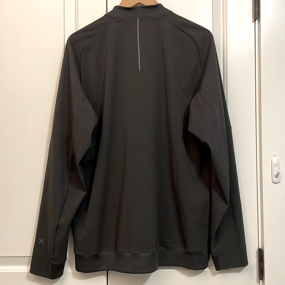 Lululemon jacket - Picture 3 of 14